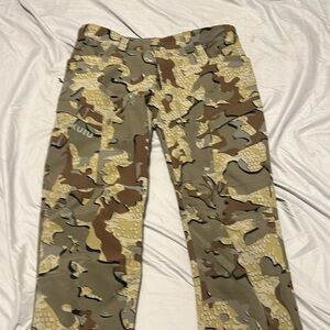 KUIU attack pant. Size 34 in Valo
